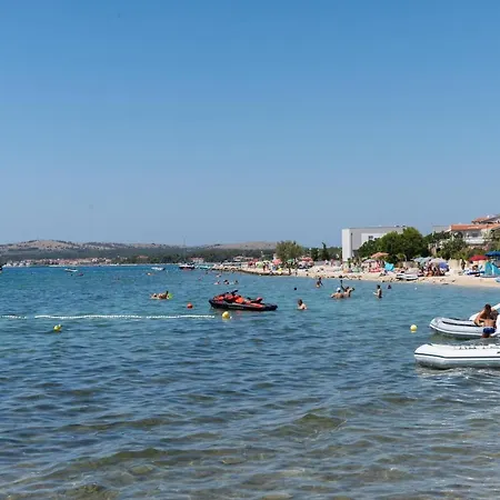 Apartman Kastelina Vir