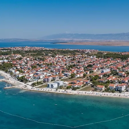 Kastelina Apartman
