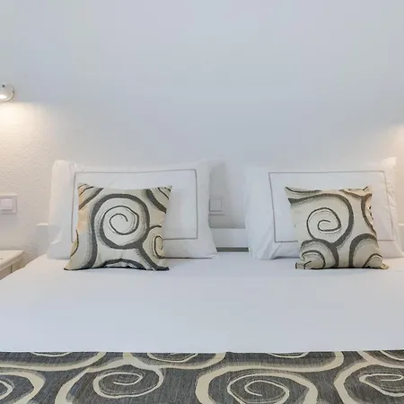 Kastelina Apartment